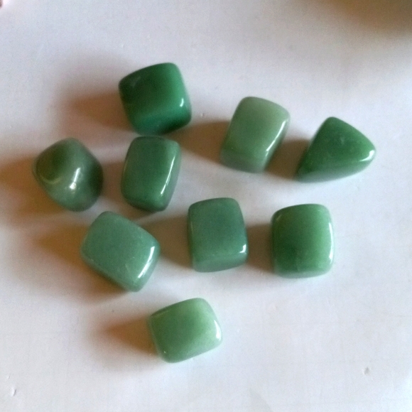 Bundle of Green Adventurine Tumbles - Picture 1 of 4
